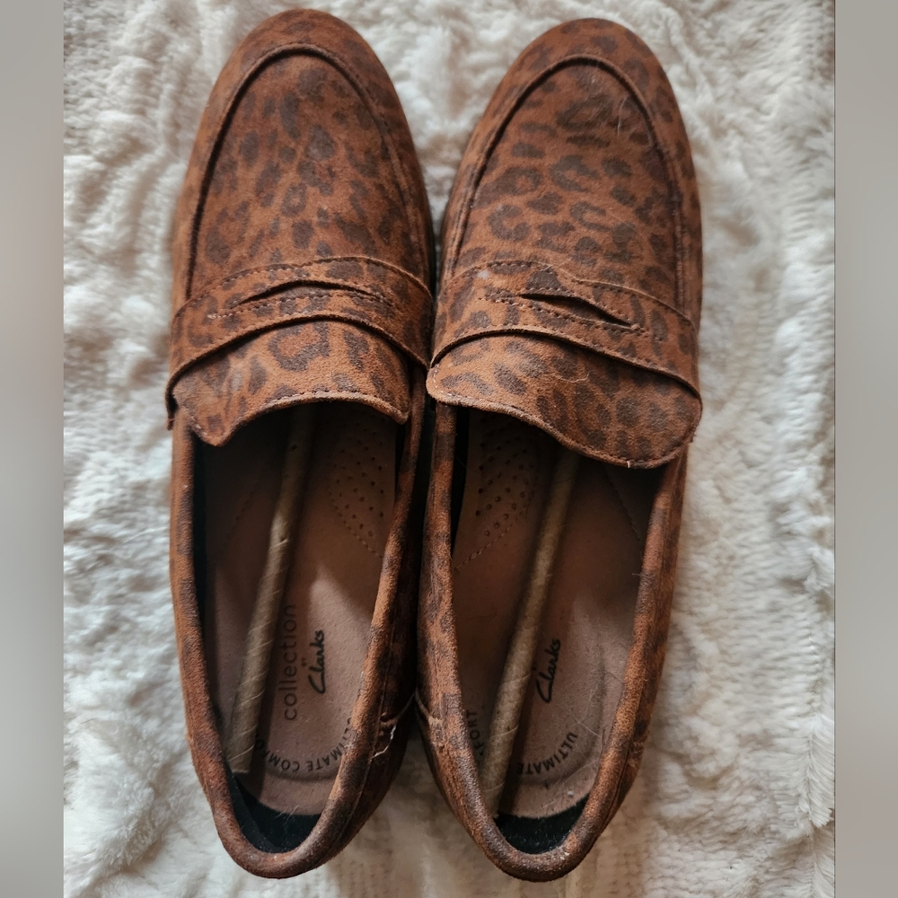 Clark's leopard print suede loafers